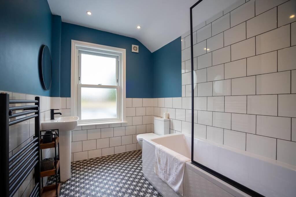 Hereford - Clifton Villa - Beautifully Presented House Located A Short Walk From City Centre - Sleeps 6 Guests - Perfect For Exploring Hereford - Hosted By Rentmyhouse Εξωτερικό φωτογραφία