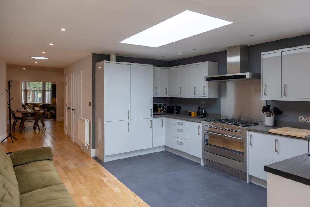 Hereford - Clifton Villa - Beautifully Presented House Located A Short Walk From City Centre - Sleeps 6 Guests - Perfect For Exploring Hereford - Hosted By Rentmyhouse Εξωτερικό φωτογραφία