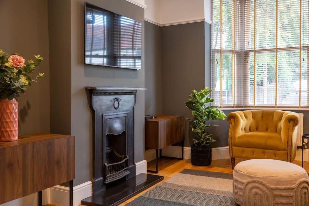 Hereford - Clifton Villa - Beautifully Presented House Located A Short Walk From City Centre - Sleeps 6 Guests - Perfect For Exploring Hereford - Hosted By Rentmyhouse Εξωτερικό φωτογραφία